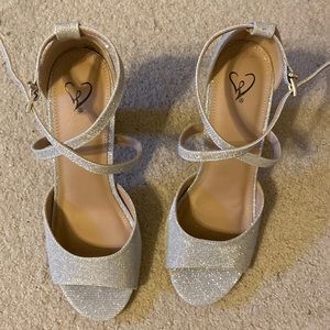 sparkly windsor heels